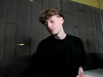 curlytwinkboy — GOAL: Naked 5 mins [263 tokens remaining] Welcum to my world <3  #c2c #gay #bigcock #18 #twink