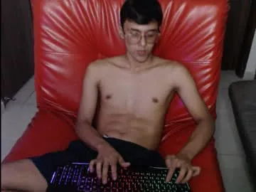 derek_135 on Chaturbate 