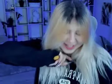 diaangell — GOAL: Like your vibe [10 tokens remaining]  #havefun #sexy #teen #nonude  #smoke #music  #chillchat #dance  #dress   #cute #shy #daddysgirl  #collab  #bigboobs #mommy