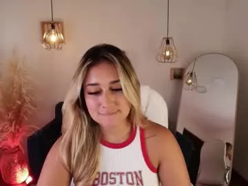 dina_ride — GOAL: Fingers in my pussy (Close up) [443 tokens remaining] Witchy vibes only... dare to wake my naughty side?  #squirt  #fit #daddysgirl #c2c #anal