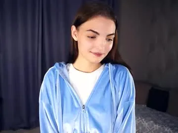 dinorahdebrecht — show my bare shoulder  #new #skinny #shy #18 #teen [0 tokens remaining]