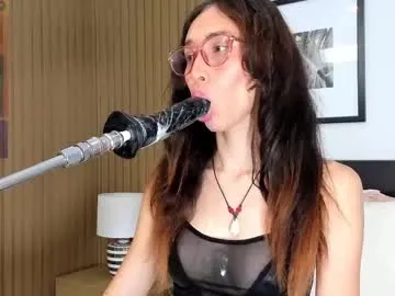 doll_bella_ on Chaturbate 
