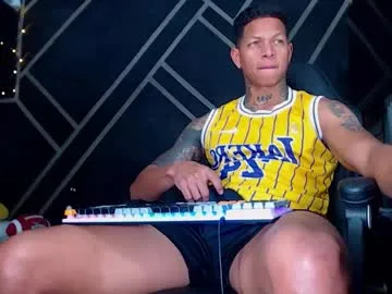 drake_jhonson08 — Welcomee!! #master #findom #bigcock #bigass #latino