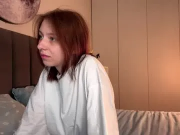 ellie_hollow — Im New Here!Take Off T-Shirt!My name is Ellie. I am a beginner, I hope you can help me master this space! #new #bigboobs #skinny #18 #teen [77 tokens remaining]