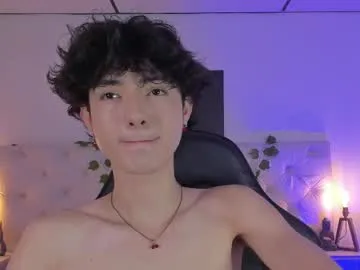 elliot_younng on Chaturbate 
