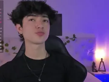 elliot_younng on Chaturbate 