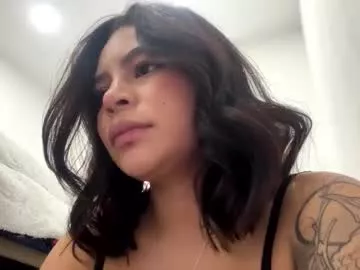 emely_dolce on Chaturbate 