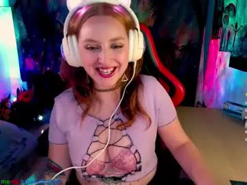 emma_luna059 on Chaturbate 