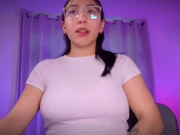 emma_rouse69 on Chaturbate 