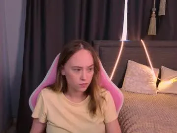 erlineberkshire — GOAL: Stand up and dance [11 tokens remaining] Hi, Lexy is here I'm 19 y.o. I'm glad to see you^^ I'm 19 y.o. Poland girl I am new on CB  #teen #18 #new #shy #natural