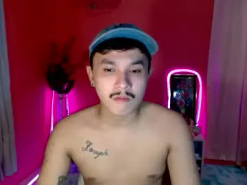 ethan_uwuxx — CUM FOR EVERYONE!!! #asian #master #smoke #muscle #bigcock