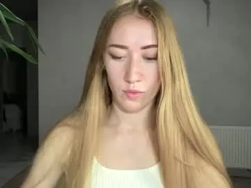 fairy_face — Sexy dance ass - Goal: My first Goal [1466 tokens left] #student #skinny #nonude #ass #shy