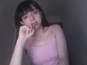 finnky1 — GOAL: squirt dildo anal [1365 tokens remaining] shhh...parents home #hairy #18 #anal #latina #goth
