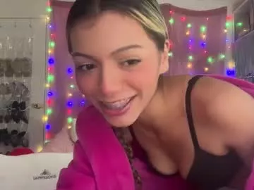 giaavalentinee on Chaturbate 