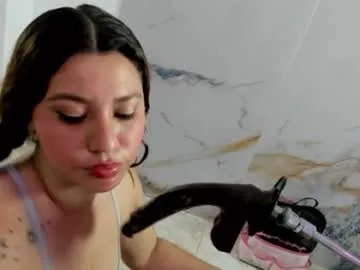 hade_cute2 — GOAL: Deep sexy blowjob [250 tokens remaining] Welcome to my room! #fuckmachine #saliva #dirty #deepthroat #nasty