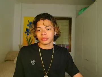 harry_jhonsonn on Chaturbate