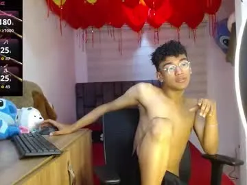 harrytwink18 on Chaturbate 