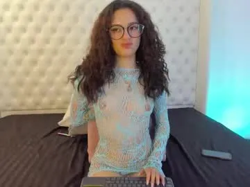 im_sophi1 — SAY HI! IM SOPHI // CHECK MENU // CONTROL #LOVENSE X55TOKENS // FOLLOW ME// PVT IS OPEN  - #braces #feet #shy #asshole #latina- MY FINGERS IN MY PUSSY