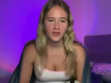 itsssosierra — spend ur friday w meeeee :P #aussie #young #blonde