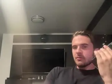 jasonservices — Show my cock [1449 tokens remaining]