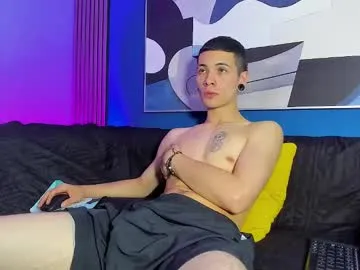 jefer_rick — cumm public honey [975 tokens left] #cum #twink #bigdick #latino #monstercock