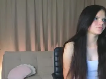 kikiblis on Chaturbate 