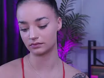 lexiidarling — TWERK in your face / Private open ;) Fav vibes: 222,333,444  #goddess #mistress #chastity #femdom #findom [397 tokens remaining]
