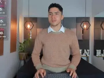 liamnovak — Current Goal: Make me cum now at 892 tokens -- Next Goal: Get me masturbating about my clothes  -- | 100% horny #hairy #latino #bigass #18 #deepthroat