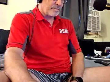 lngdickdaddy — Take off a piece of clothing #goal #cumshow [200 tokens remaining]