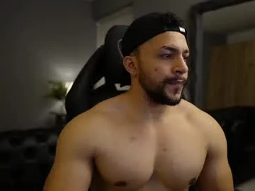 loganmartinx — Naked [74 tokens left] #muscle #cum #lovense #bigcock #master