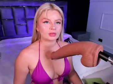 lolaangellx on Chaturbate 