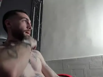 luke_davis01 — CUUUUM SHOW!  #bigcock #tattoo #smoke #master #latino [1797 tokens remaining]
