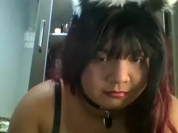 lunnawolf — Goal: 350 tokens --- topless + tail tease  [339 tokens remaining]