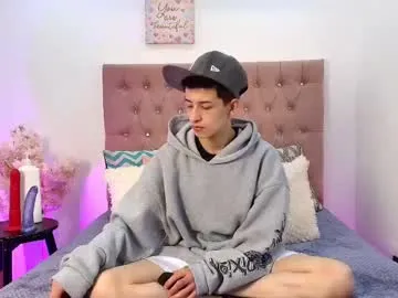 maik_carver — Spank ass x2 and suck one toy! [24 tokens left] Twink horny here, can you help me? i want play! , here again for you  #18 #teen #twink #lovense #cum