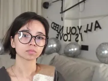 maracommiskey on Chaturbate 