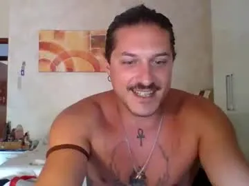 matteushh87 — #makemecum #italian #chef #fitboy #hotbigcock #ass #feet  [200 tokens remaining]