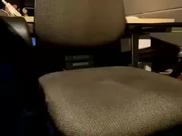 moma1111 on Chaturbate 