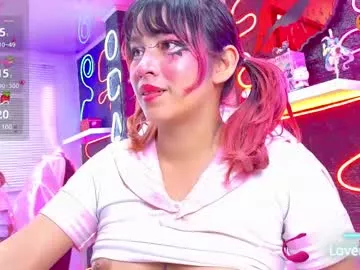 nelly__azumi on Chaturbate 
