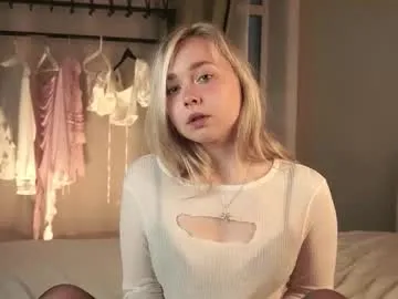 odelynbrower — GOAL: Squeeze breasts sensually (close to the camera) [167 tokens remaining] Hello world <3 #lovense #young #18 #blonde #teen