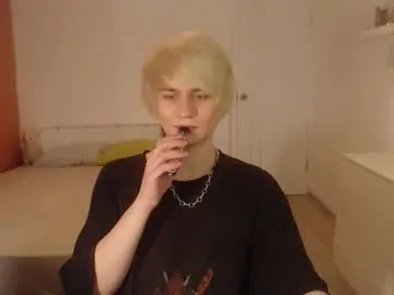 oliver_sweet_ — GOAL: cum cum cum [2398 tokens remaining] Welcome to my room! #21 #teen #young #smoke #twink