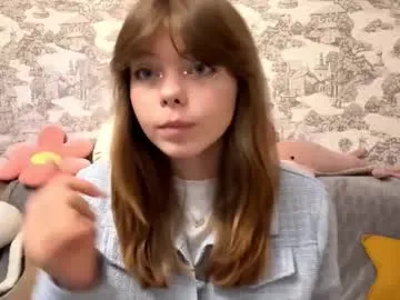 oracorker — im Coralina and its my first day with Domi. GOAL: mash boobies close up #cute #18 #natural #teen #lovense [0 tokens remaining]