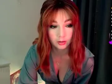 pinkperlita — cleavage tour #pantyhose #redhead #new #balloons #dance [17 tokens remaining]