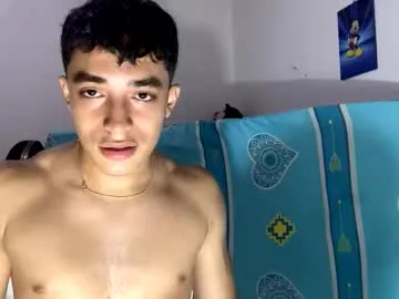 santi36rt — Fuck me #cum #18 #new #horny #twink #muscle [448 tokens remaining]