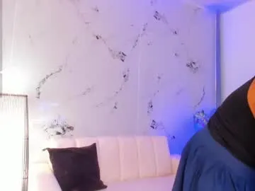 saraapril_1 on Chaturbate 