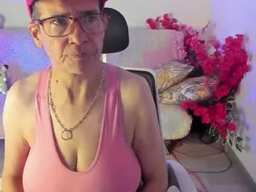 selena_ferreira — Come here and enjoy the mature boobs - Multi Goal: rub her clit with my tongue  [179 tokens left] #bigboobs #mature #milf #bbw #lesbian