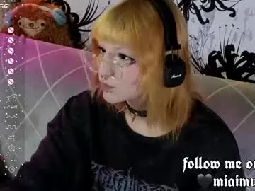 silly_soul — GOAL: MAKE ME WET [71 tokens remaining] ^^ #redhead #pantyhose #goth #tattoo #gamegirl