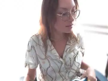 spacecowwhore — PLAY VIDEO GAMES AND GOONING [2569 tokens remaining]