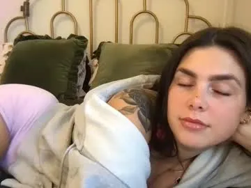 stacywithuu — Hey its stacy x im a newbie be nice x tip goal: lingerie try-on  #bigboobs #bigass #new #18 [0 tokens remaining]