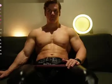 steevemuscle on Chaturbate 