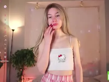 sweetyoops — Goal: sucking fingers lazily #18 #skinny #squirt #blonde #lovens [33 tokens remaining]